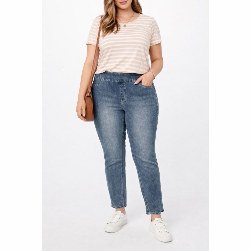 NWT Chico’s Perfect Stretch Nicky Jegging - Rimini Light Wash